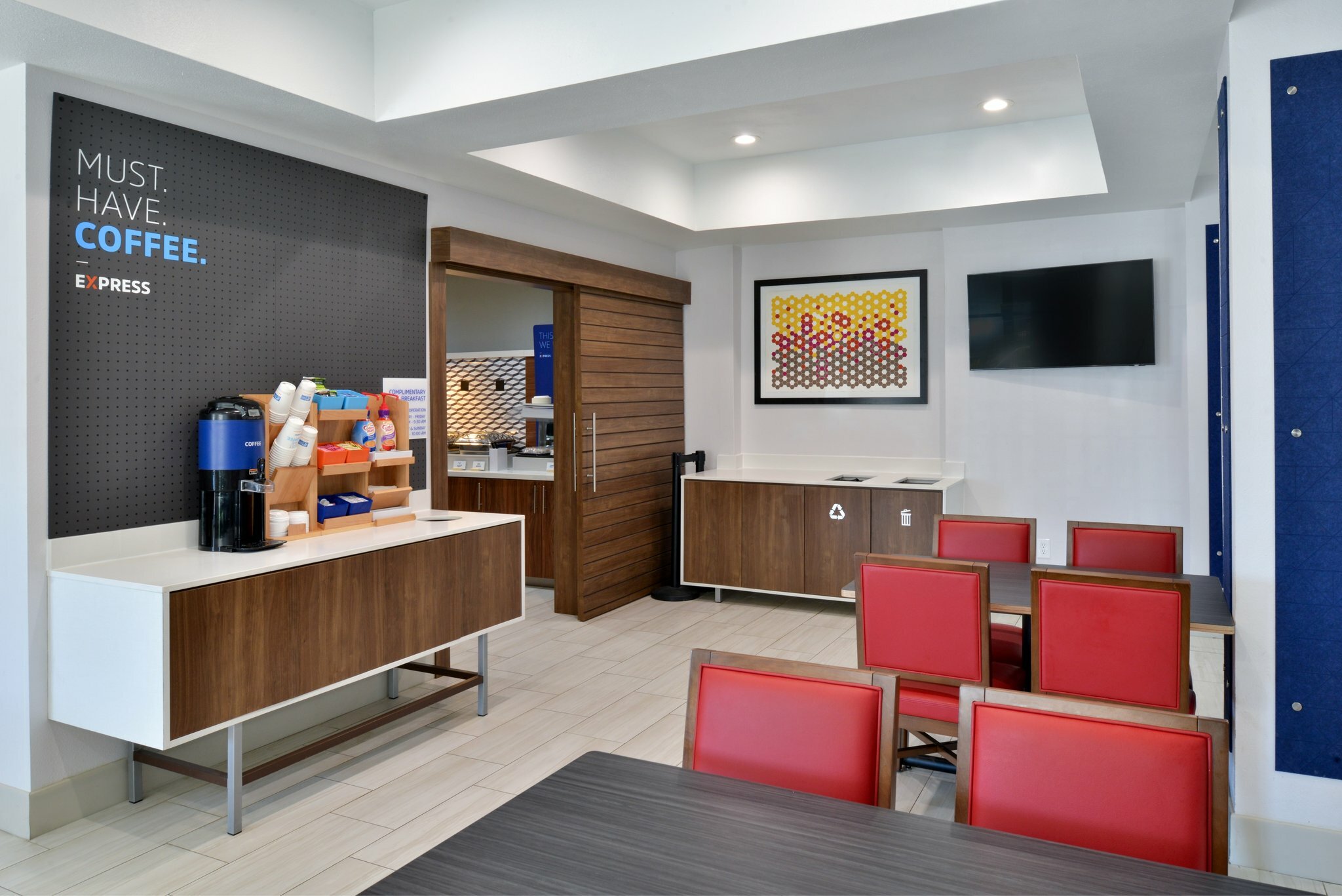 Фото Holiday Inn Express & Suites Carthage