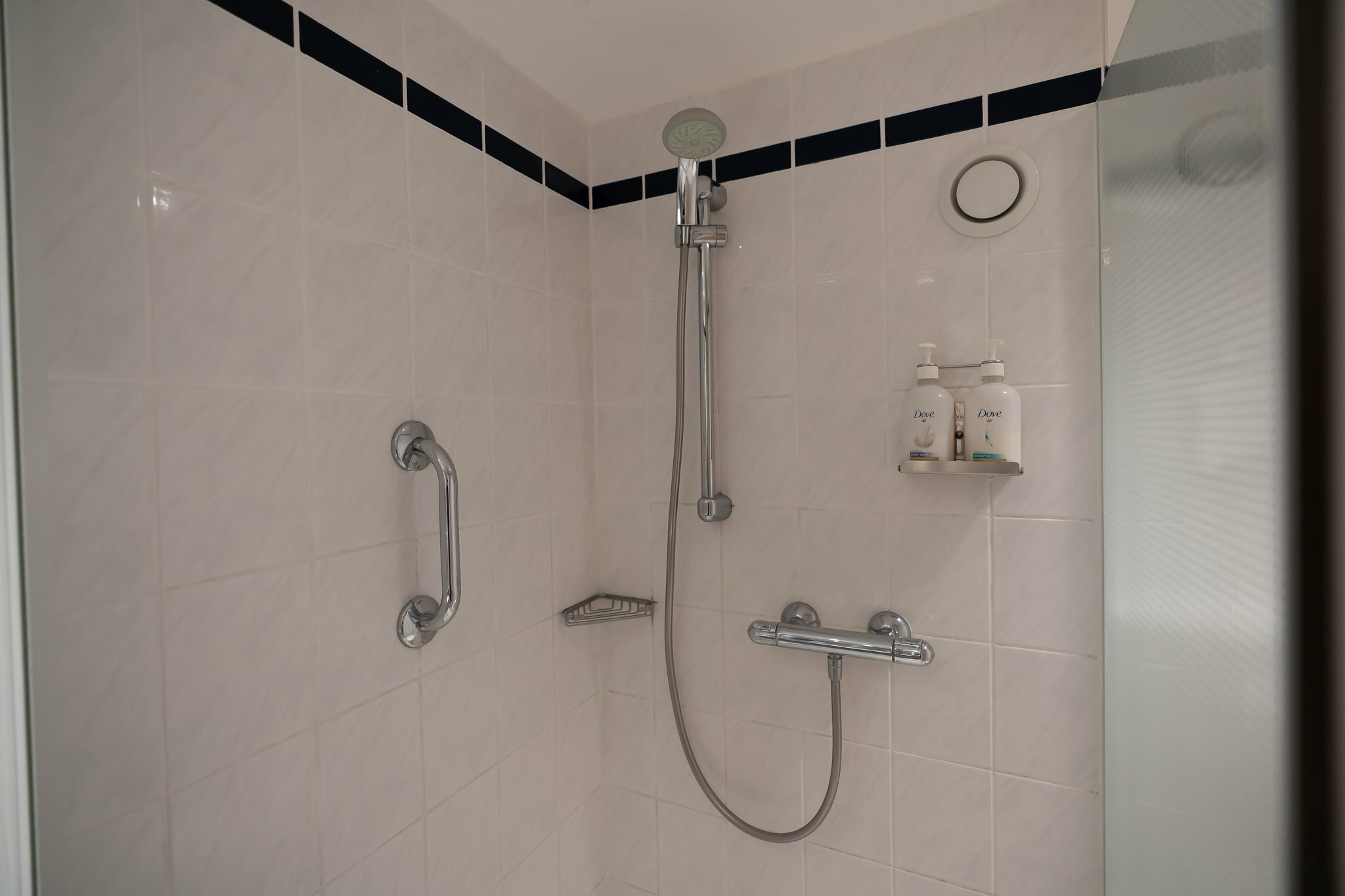 Фото 123800312978