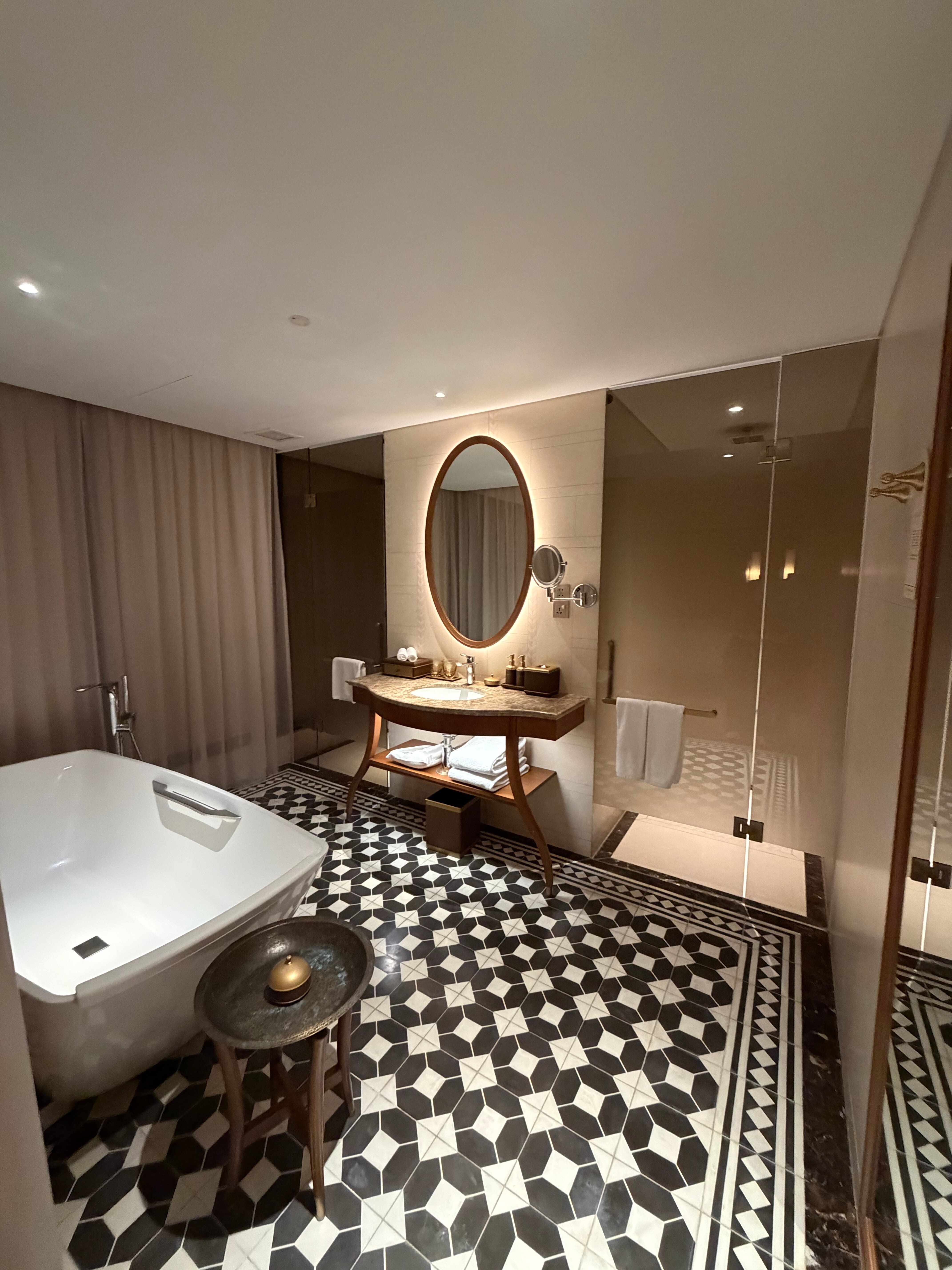Фото Grand Mercure Hanoi