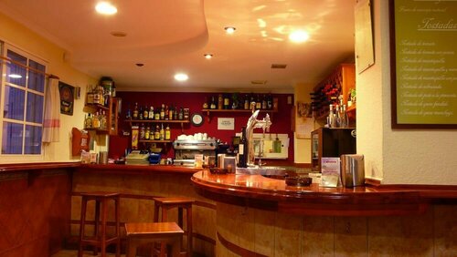 Гостевой дом Hostal Cabrera в Мотриле