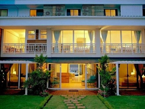 Baan Sattahip by the sea