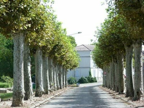 Гостиница Le Pontet в Марманде