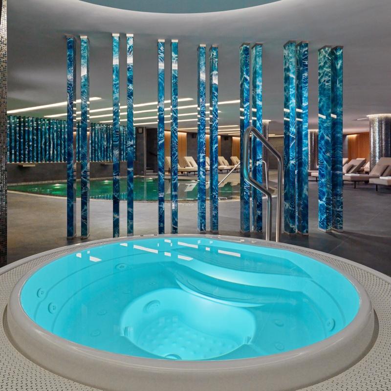 Фото Sheraton Grand Tbilisi Metechi Palace