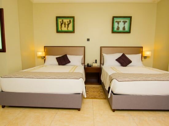 Фото Crystal Palm Hotel