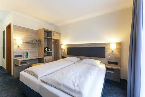 Гостиница Achat Hotel Lohr am Main в Карлштадте