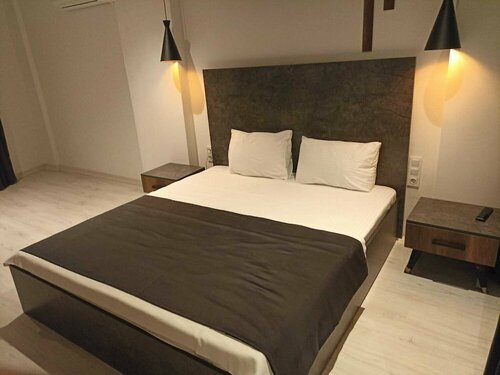 Гостиница Womco Konaklama в Аташехире