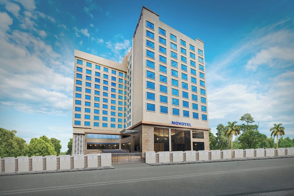 Фото Novotel Mumbai International Airport