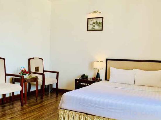 Фото Jasmine Hotel Hue