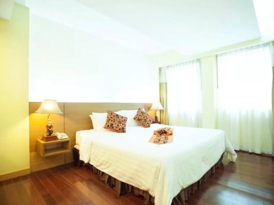Фото P2 Boutique Hotel