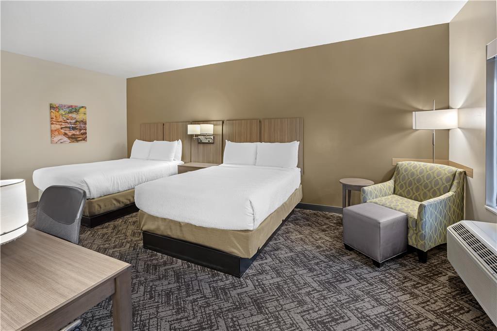 Фото Best Western Plus Zion Canyon Inn & Suites