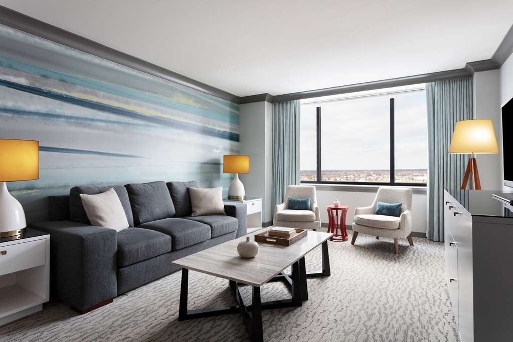 Фото Loews Minneapolis Hotel