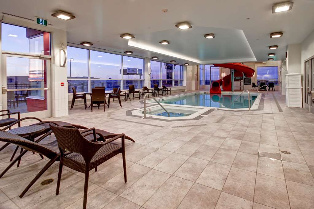 Фото Hampton Inn & Suites by Hilton Grande Prairie