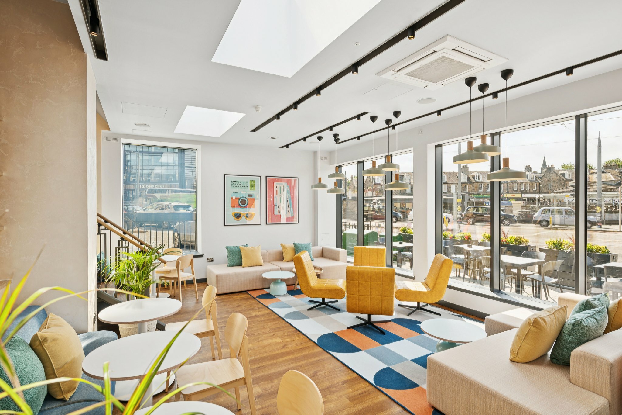 Фото Garner Hotel Edinburgh Haymarket