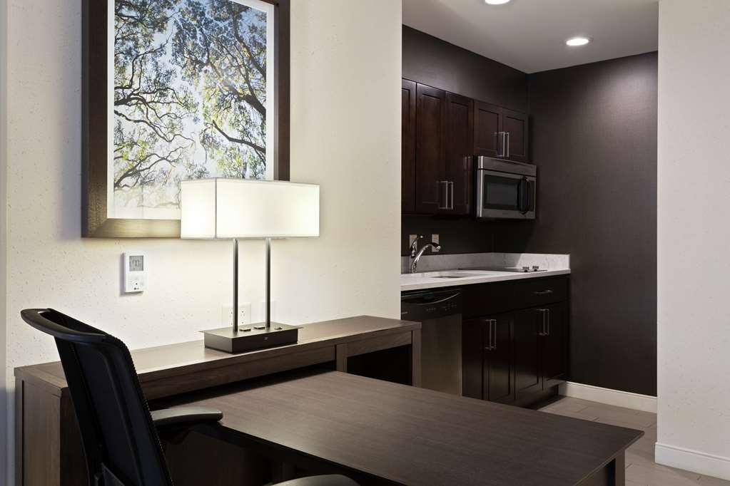 Фото Homewood Suites by Hilton Richmond Downtown