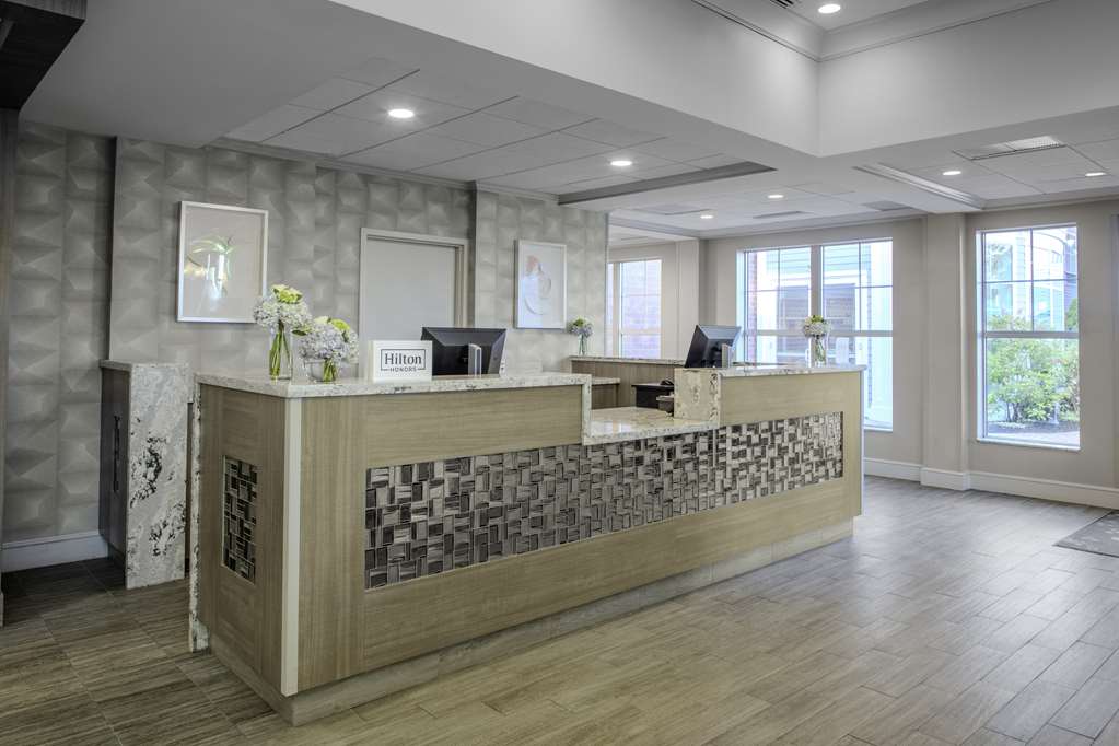 Фото Hilton Garden Inn Freeport Downtown