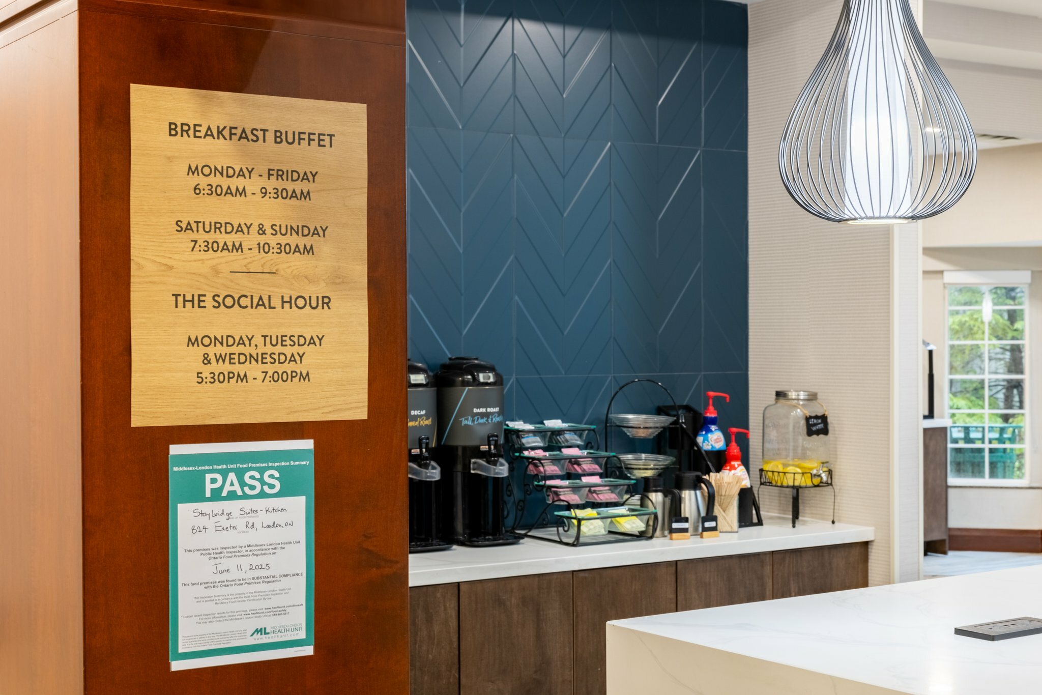 Фото Staybridge Suites London