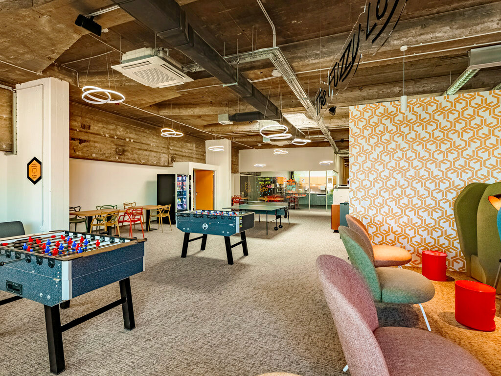 Фото Ibis Styles Ljubljana The Fuzzy Log