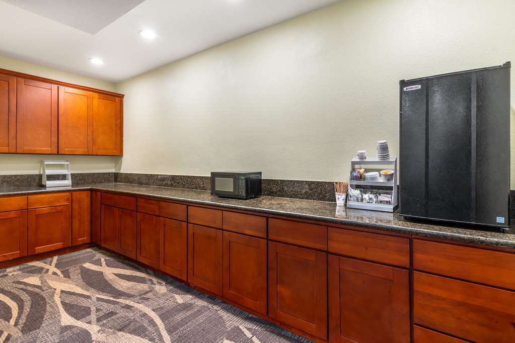 Фото Best Western John Muir Inn