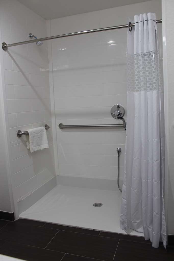 Фото Hampton Inn & Suites Guthrie