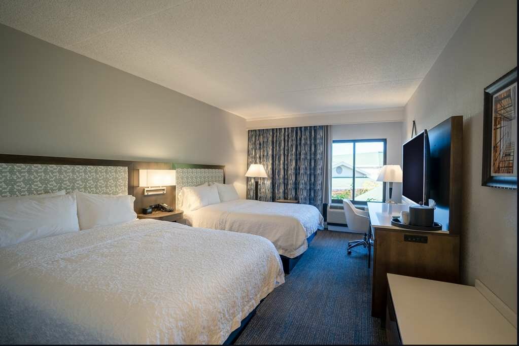 Фото Hampton Inn & Suites Fairfield