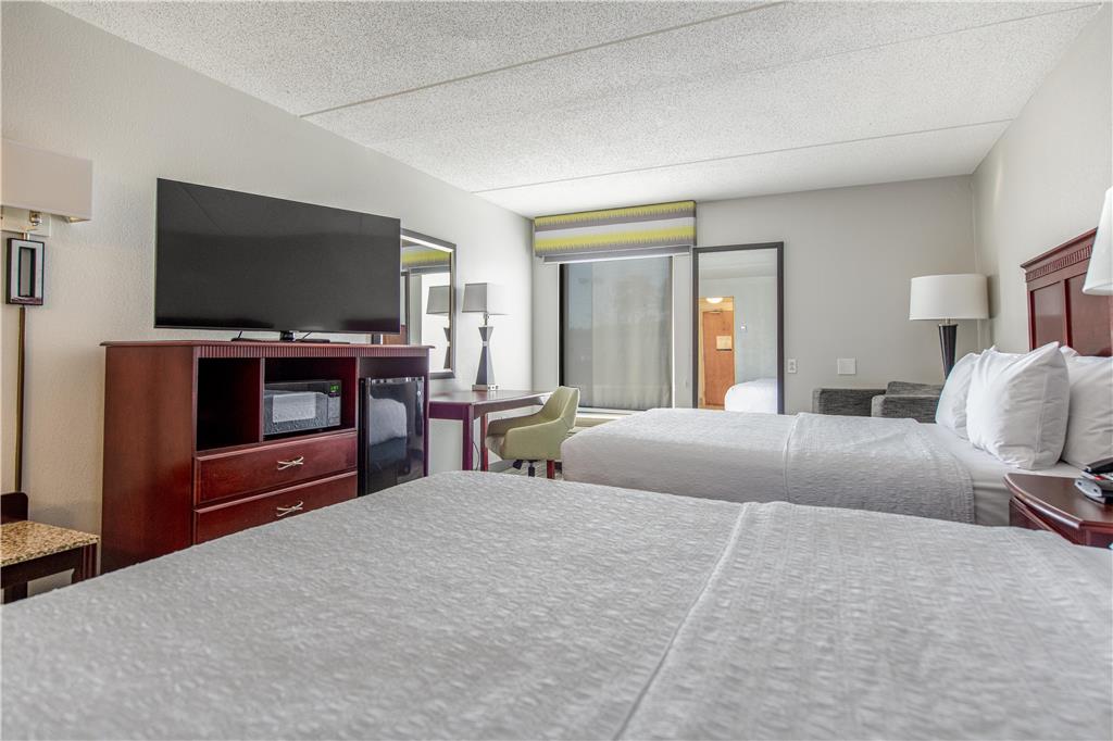 Фото Hampton Inn Newport News-Yorktown