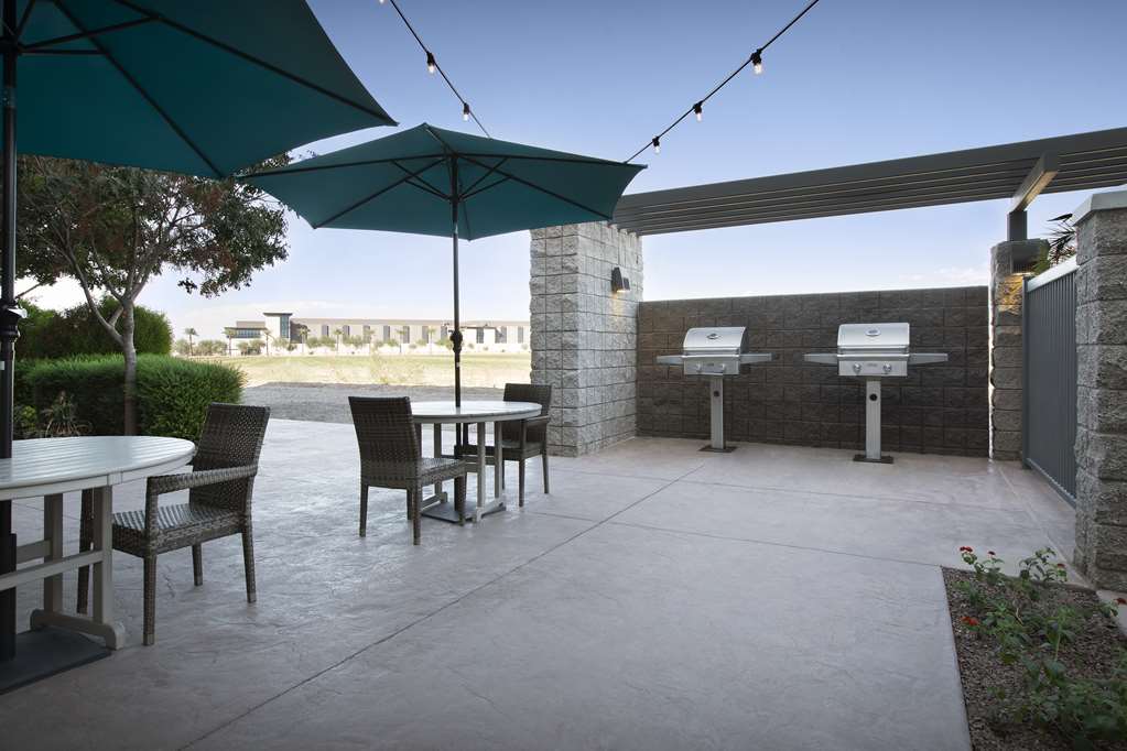 Фото Home2 Suites by Hilton Phoenix Chandler