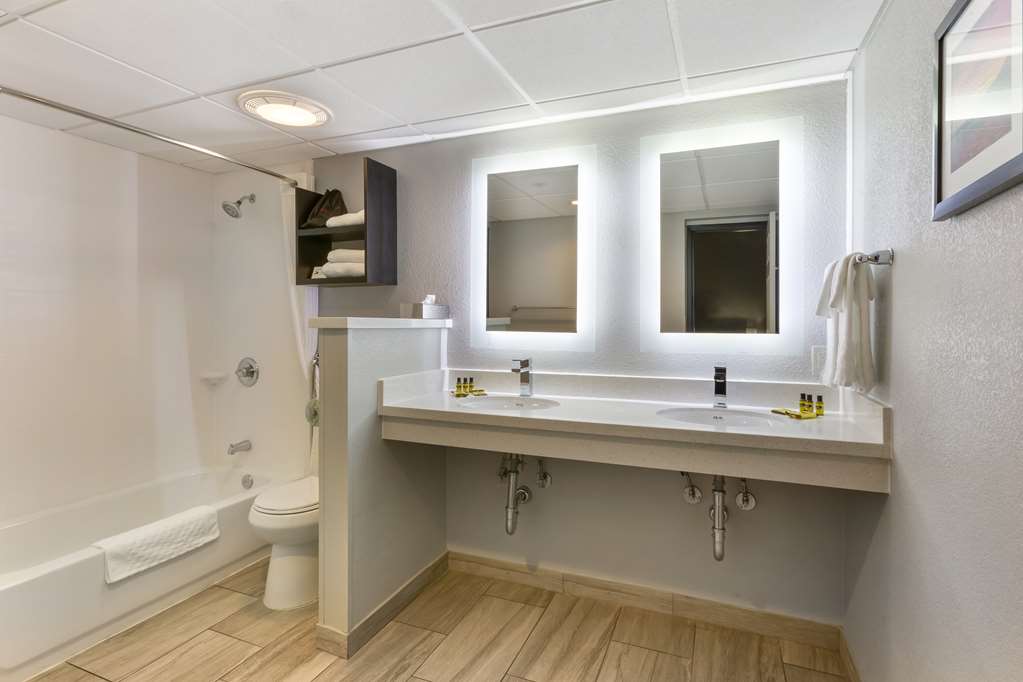 Фото Best Western Plus Sun Canyon