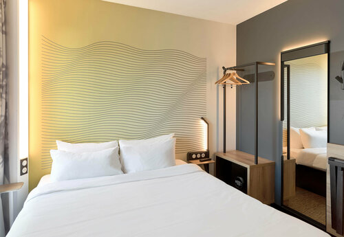 Гостиница B And B Hotel Paris Meudon Velizy в Медоне
