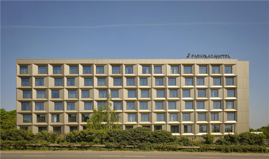 Фото Park Plaza London Park Royal