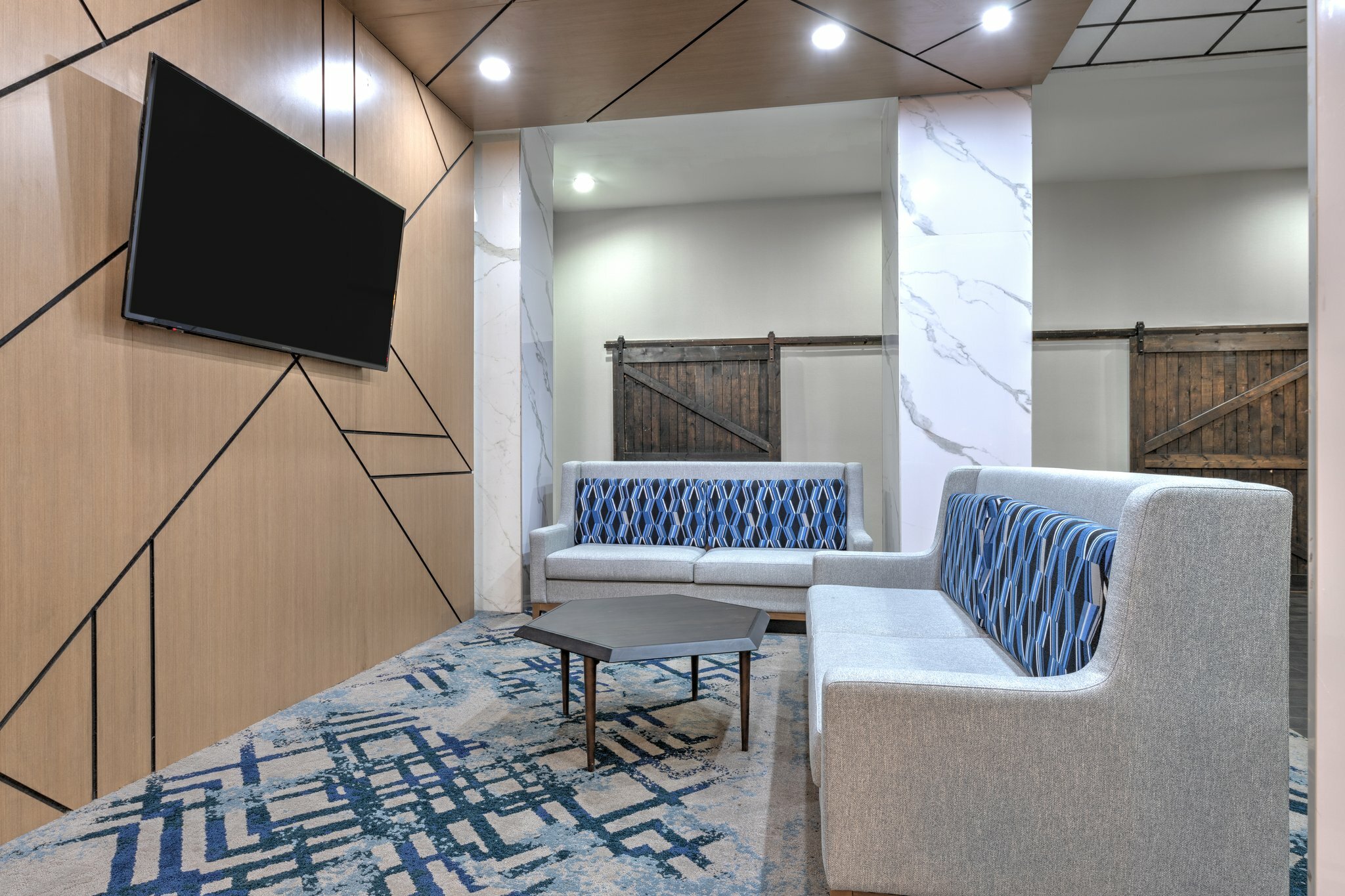 Фото Holiday Inn Express Dallas Downtown, an Ihg Hotel