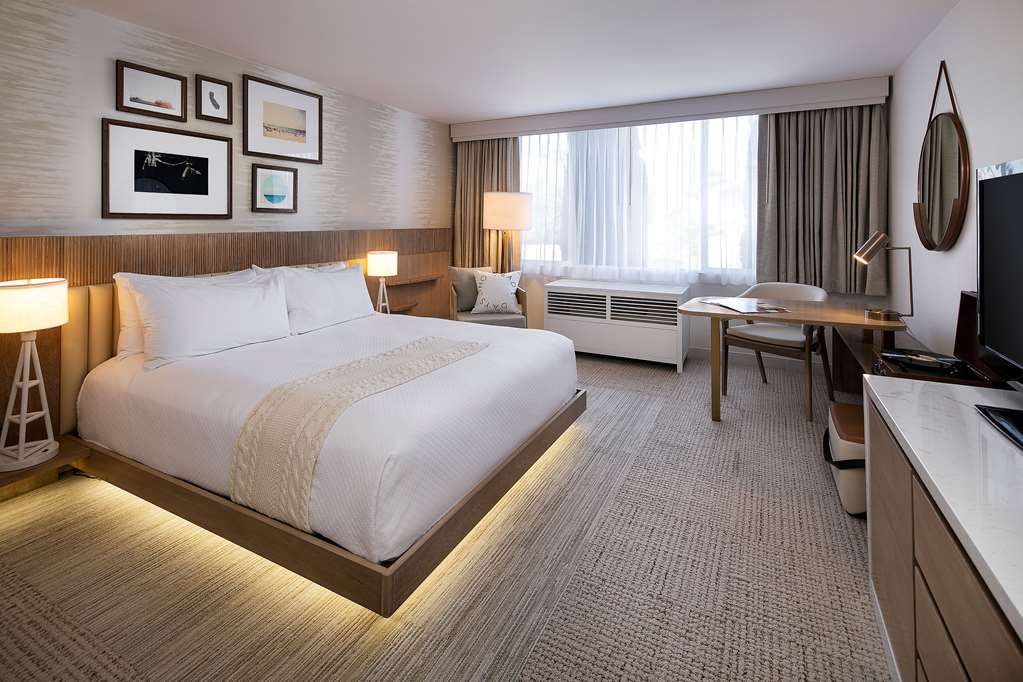 Фото Belamar Hotel Manhattan Beach, Tapestry Collection by Hilton
