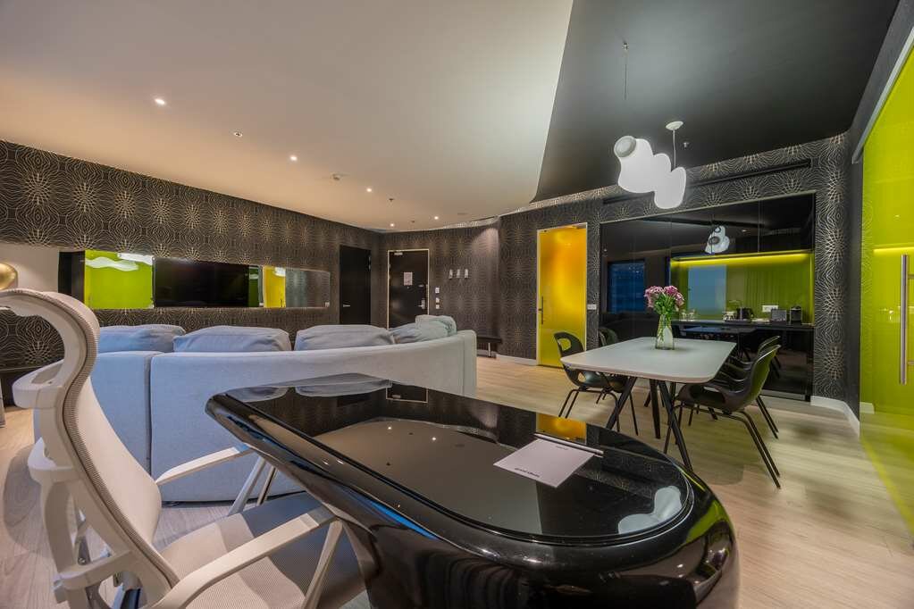 Фото Park Inn by Radisson Amsterdam City West