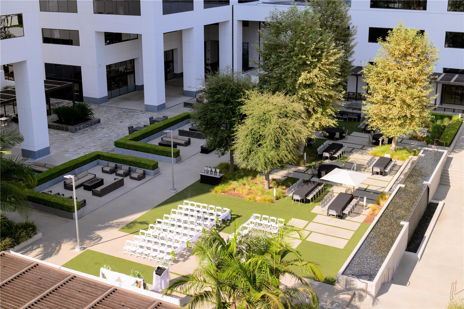 Фото Hilton Woodland Hills/Los Angeles