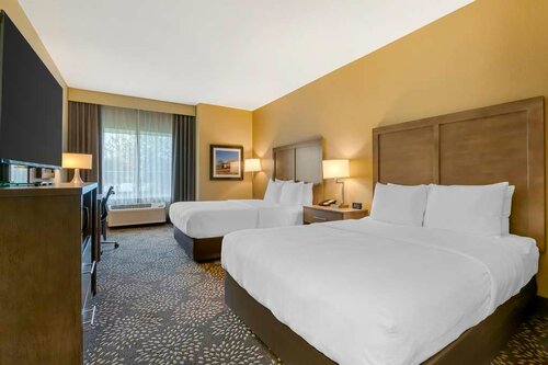 Гостиница Comfort Suites Columbia River в Астории