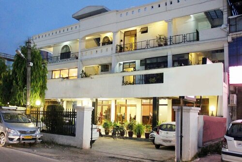 Гостиница Hotel Kamla Palace в Дехрадуне