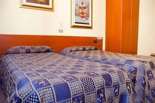 Гостиница Hotel Cavallo Bianco в Новаре