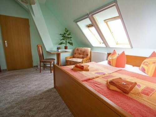 Гостиница Christel'S Pension And Cafe в Бранденбурге