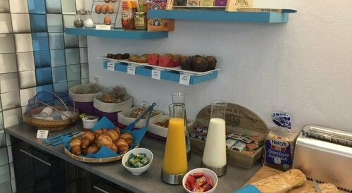 Гостиница Hôtel Concorde в Маконе