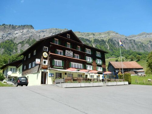 Гостиница Hotel Alpenblick Muotathal в Кантоне Швиц