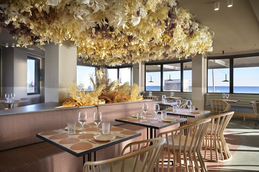 Фото Akquaaa Boutique Hotel