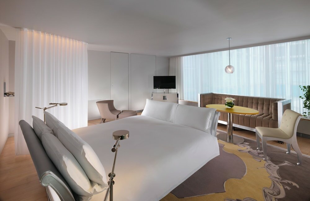 Фото Sanderson London