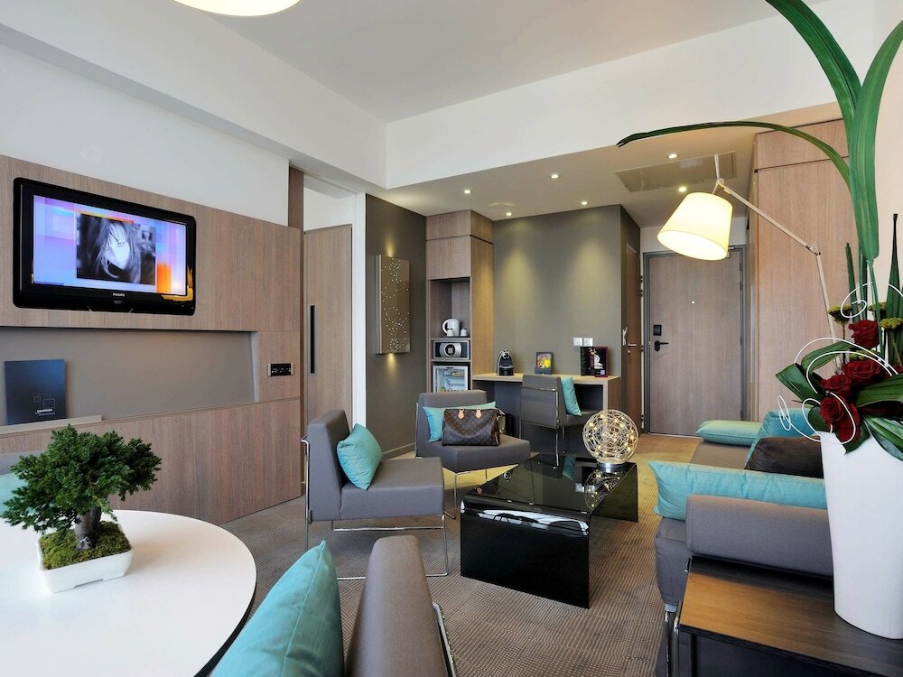 Фото Novotel Avignon Centre