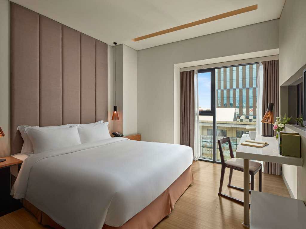 Фото Novotel Living Saigon South