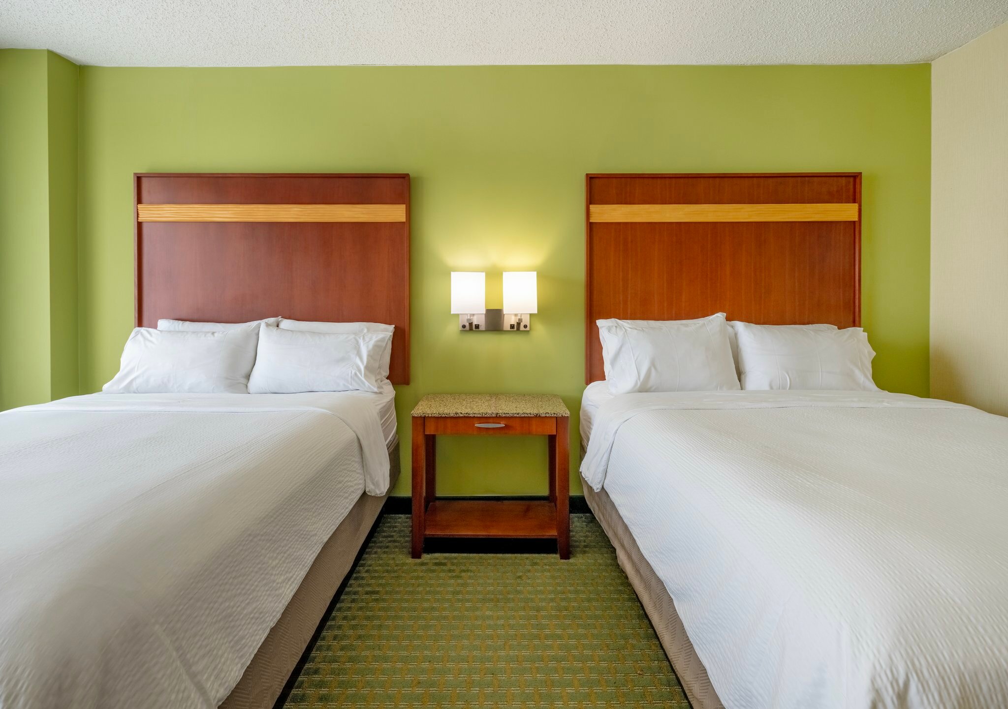 Фото Holiday Inn & Suites Virginia Beach North Beach, an Ihg Hotel
