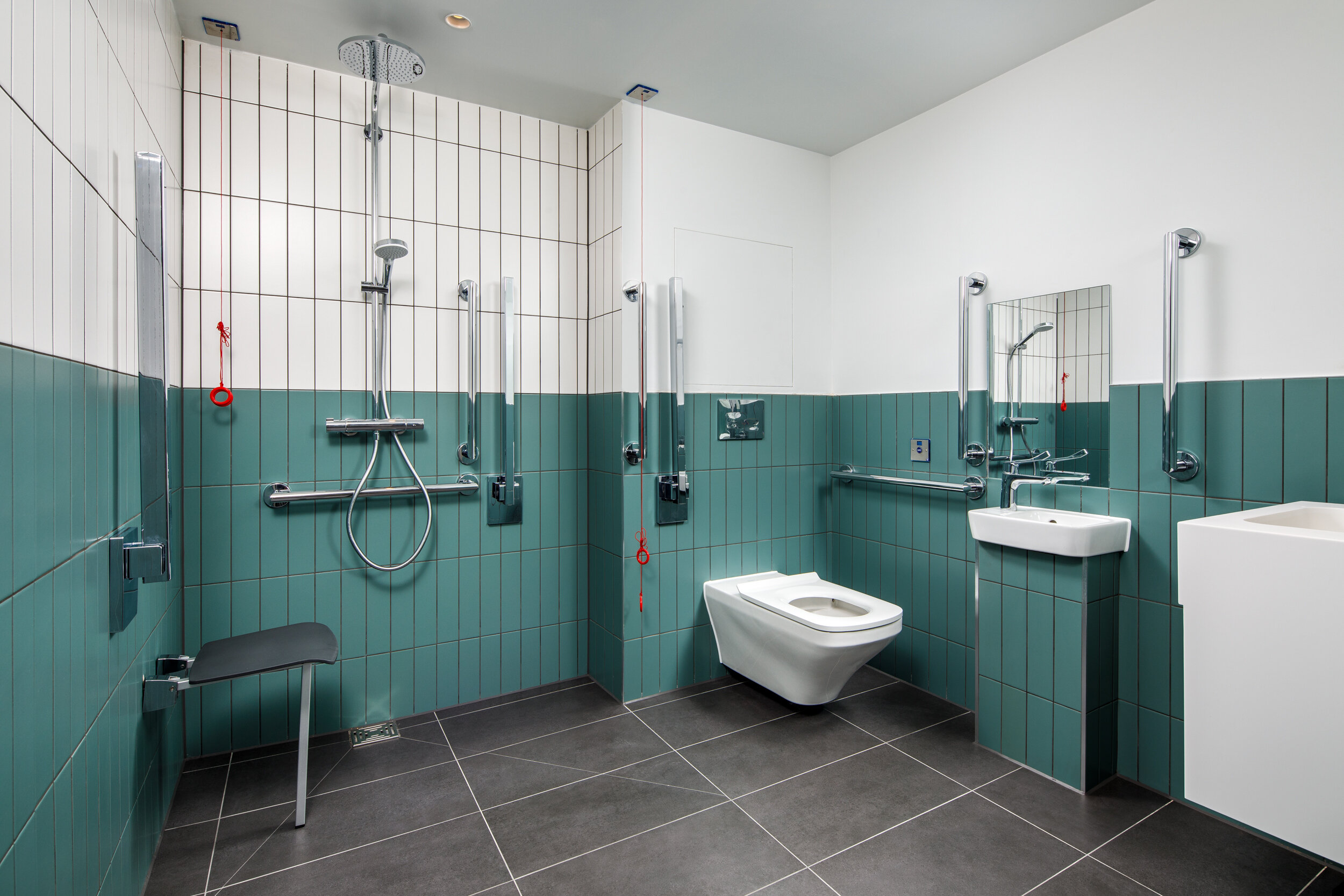 Фото Southgate Hotel London