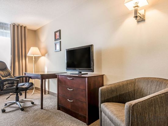 Фото Comfort Inn & Suites Barrie