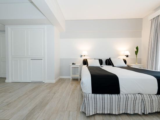 Фото Loi Suites Recoleta Hotel