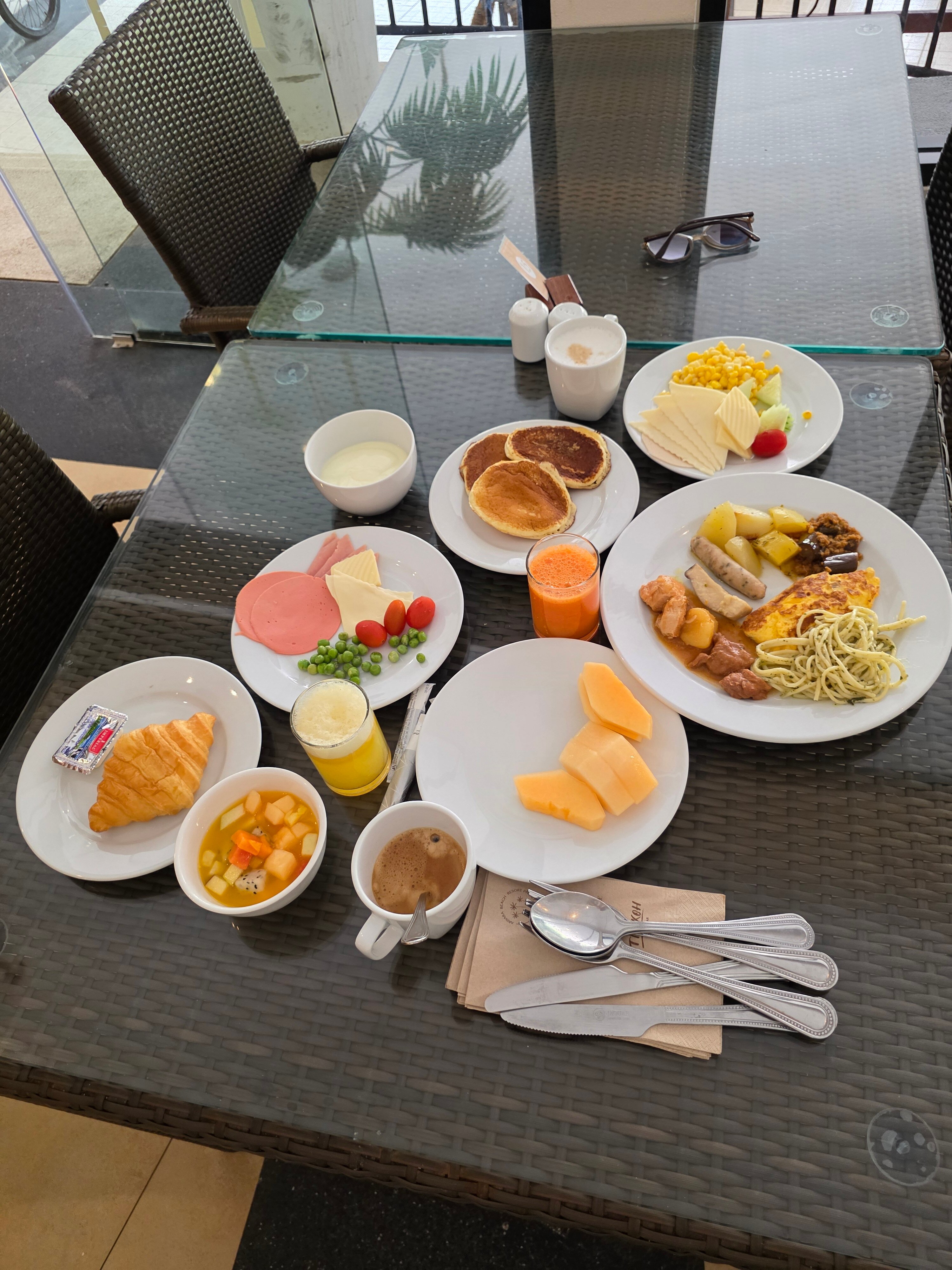 Фото Arinara Beach Resort Phuket