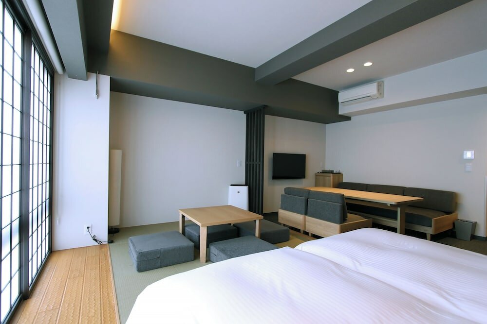 Фото Koko Hotel Residence Kyoto Nijo Castle