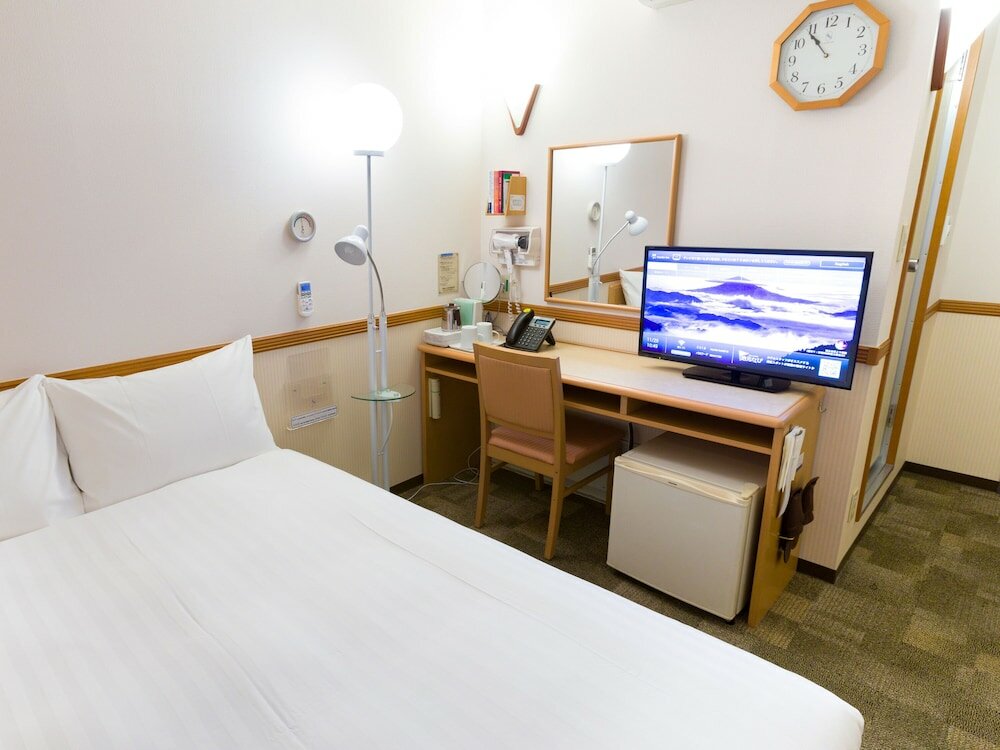 Фото Toyoko Inn Hakata Nishi nakasu